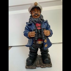 Sea Captain statue